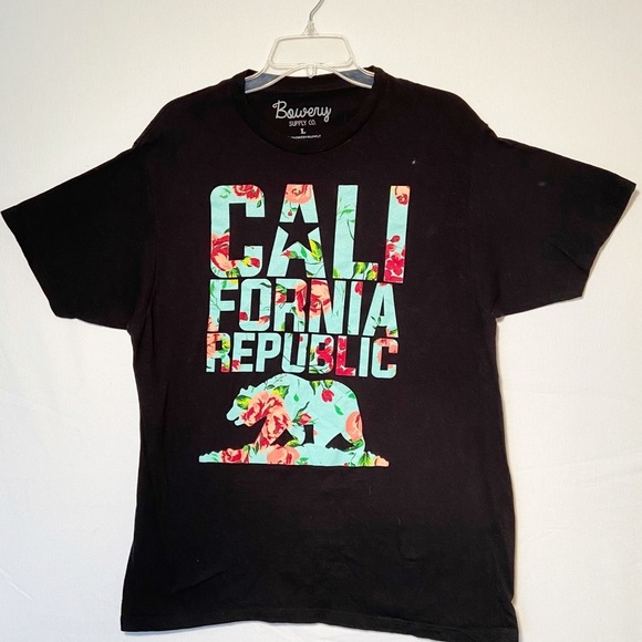 Bowery Supply Co. California Republic Short Sleeve - Picture 1 of 4